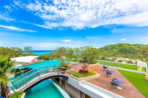 Crest Resort & Pool Villas Hotel Phuket