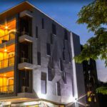 نمای خارجی هتل کاپوچین کرابی